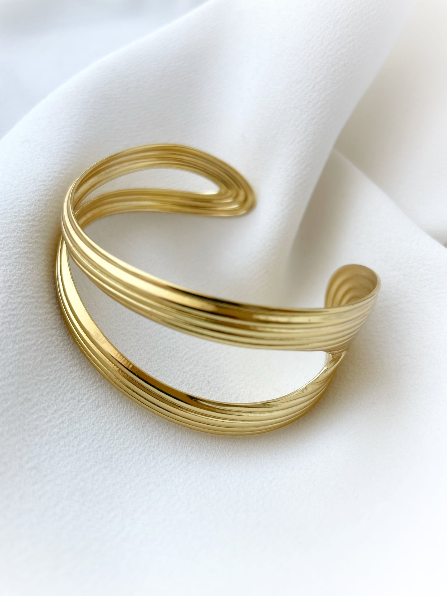 Veil Golden