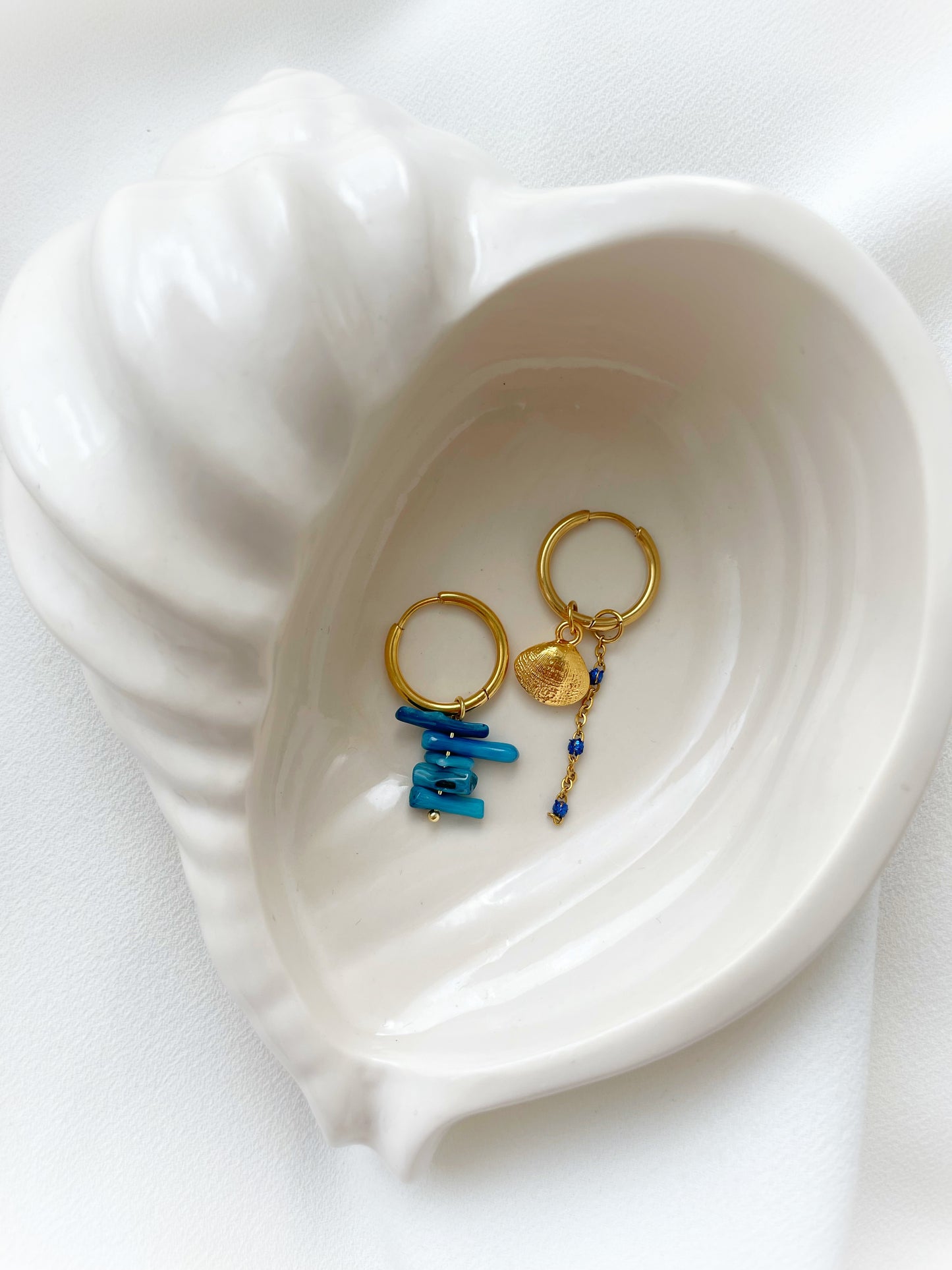 Blue Clam Hoops