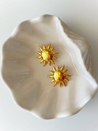 Moonlit Sun Gold