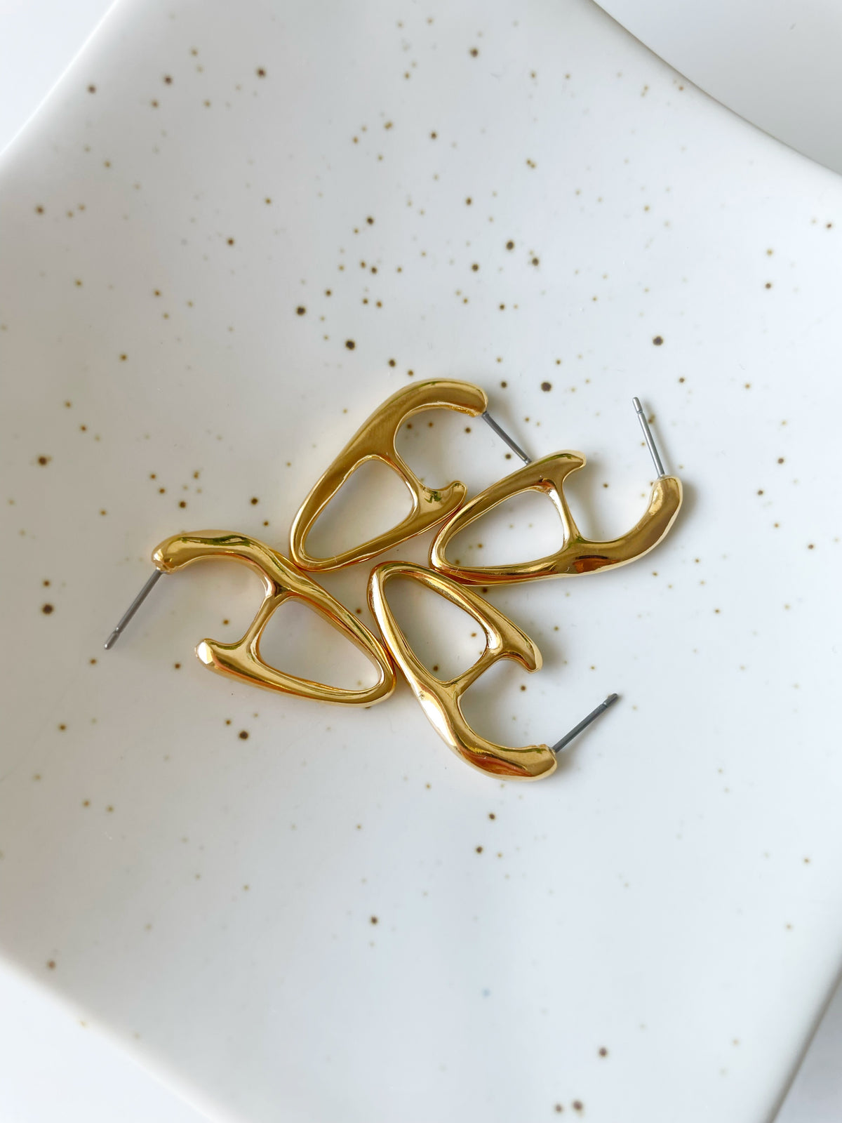 Vela Earrings