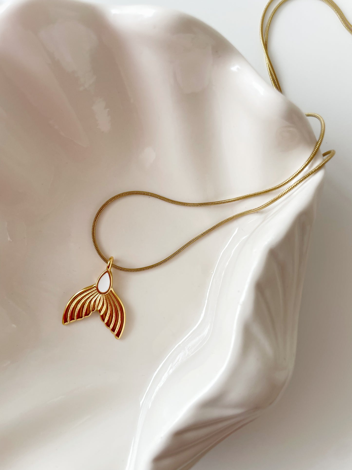 Sirena Necklace