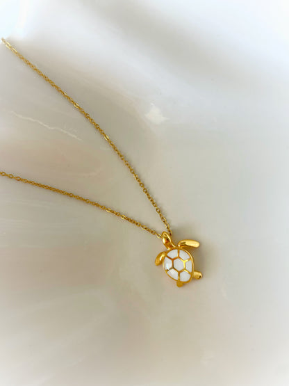 Little Caretta Necklace