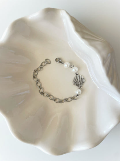 Moon Shell Bracelet