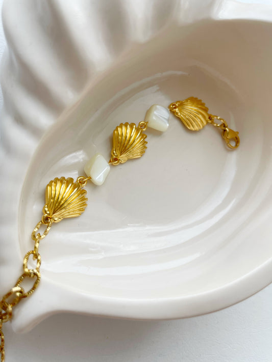 Golden Shoreline Bracelet